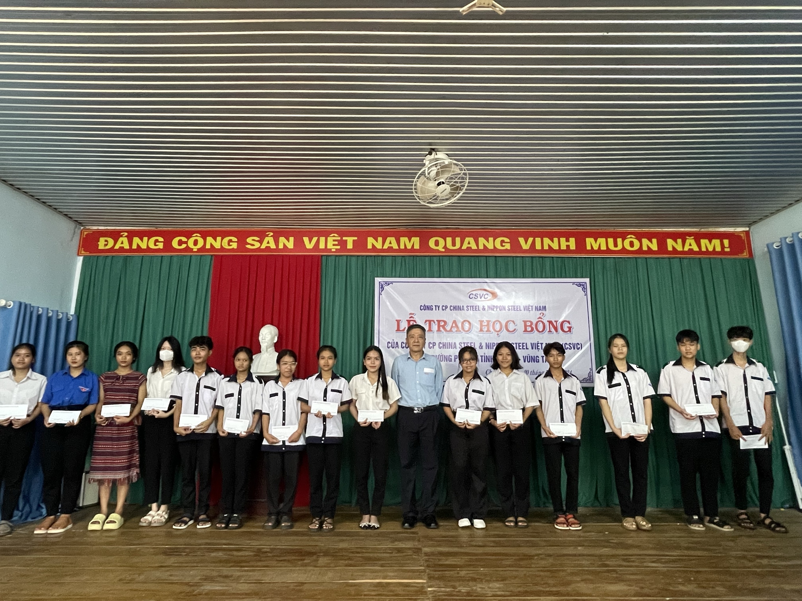 AWARDING SCHOLARSHIPS TO POOR STUDENTS IN SCHOOL YEAR 2023-2024