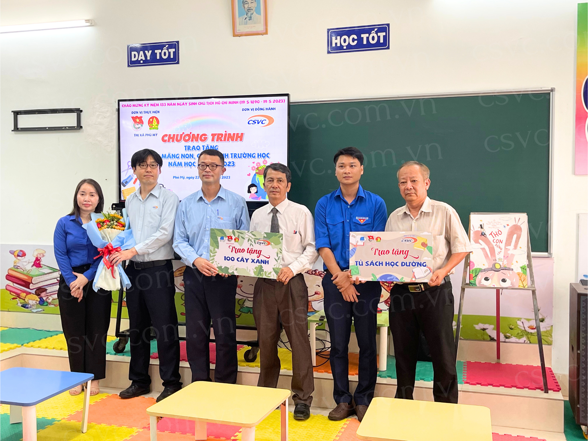 CSVC SPONSORED PHÚ MỸ TOWN YOUNG PIONEERS' ORGANIZATION FOR GIVING 200 YOUNG TREES TO SCHOOLS LOCATED IN PHU MY TOWN